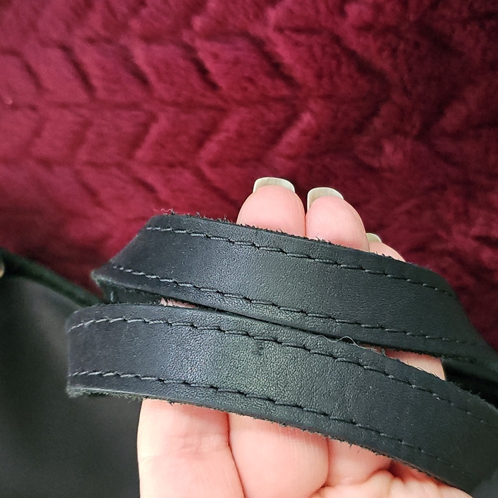 Portland Leather Goods Black Mini EUC - Picture 5 of 9